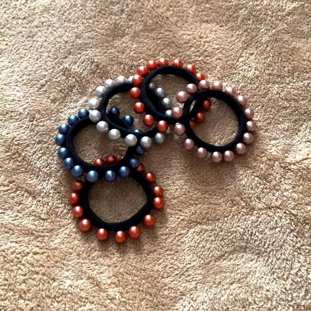 Set of 5 Metallic Beaded Hair Ponys